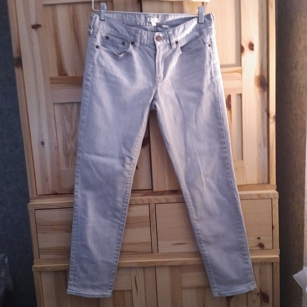 **SOLD** J. Crew Skinny Jeans Grey